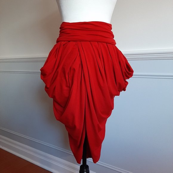 Maternity Friendly Red Convertible Jersey Dress - Picture 2 of 3